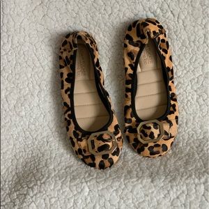 Flats✨Adam Tucker✨